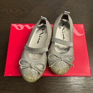 Nina Esther Ballet Flat, Silver Star Baby Glitter, Toddler Size 7